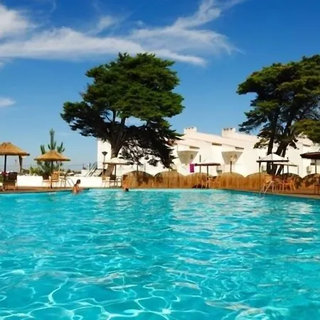 Hotel Vale Da Telha