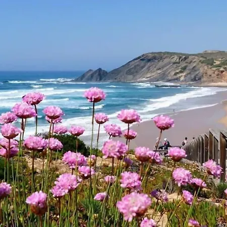 Vale Da Telha Szálloda 2*