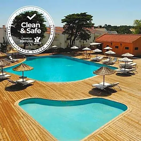 Hotel Vale Da Telha