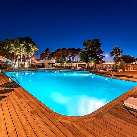 Vale Da Telha Hotel 2*